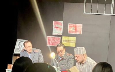 ”Candele nestinse” – un spectacol al istoriei rememorate