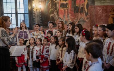 Corul Sfânta Elisabeta în concertul de inaugurare a stagiunii colindelor 2025/2026.