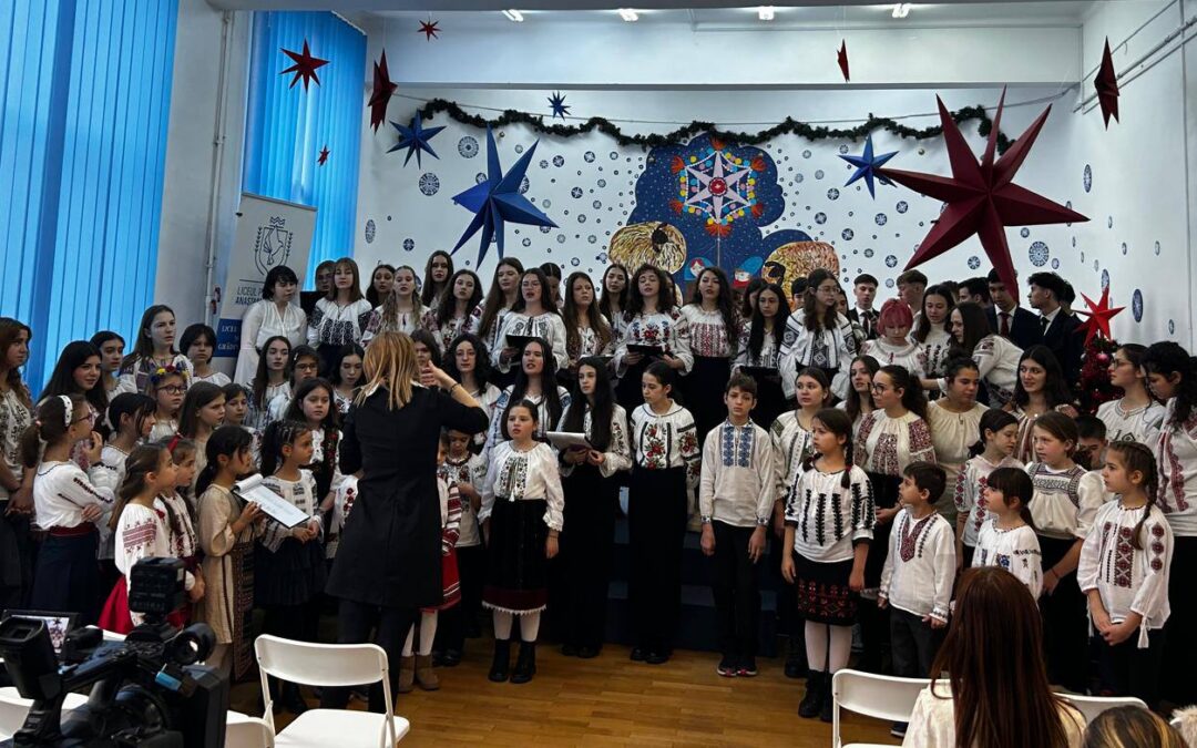 Primim cu colindul elevii Liceului Pedagogic „Matei Basarab” din Slobozia. 15 decembrie 2025