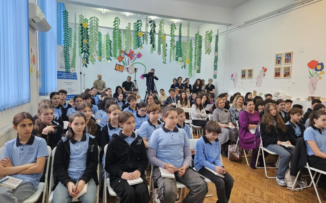 Ce pot face niște copii isteți în ultima zi de școală din penultimul modul?! Aleg să le întâlnească pe autoarele volumului „Genialii” – prof. univ. dr. Anca Nedelcu și fiica sa, Elena, în momentul de față, studentă – și pe elevele din Clasa a X-a – Elisabeta Florescu și Ioana Burlacu, cele care au propus proiectul „Copii cu har”.