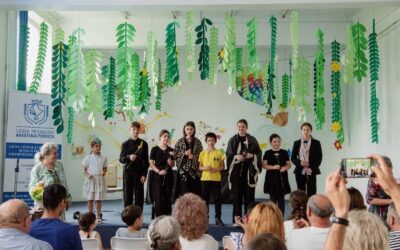 Păhărelul cu nectar, de Valeriu Anania, cu: Ștefan Burcea, Ana Pelepca, Antonia Popescu, Natalia Voicu.
